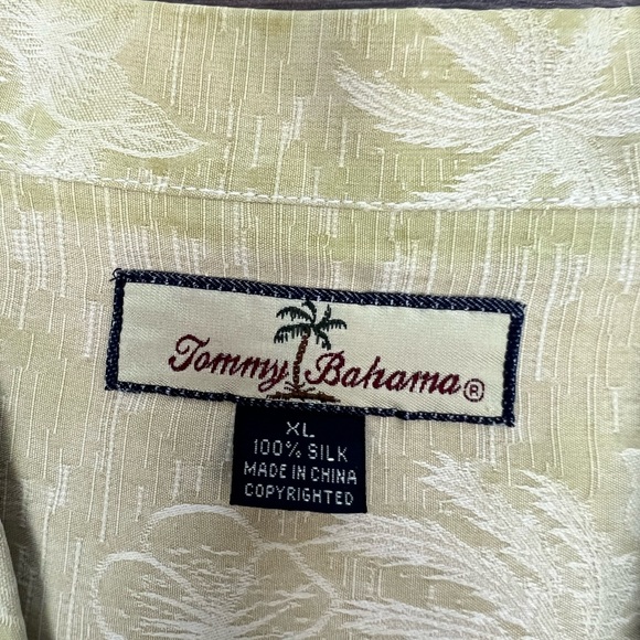 Tommy Bahama Tan & White Palm Tree Hawaiian Silk Shirt XL - Picture 4 of 4